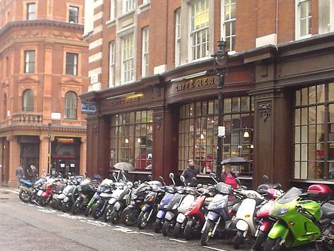 Scooters � Londres - 42.5&nbsp;ko