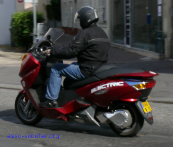 Maxi scooter Vectrix Maxi scooter Vectrix (JPEG)