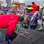 Supermoto Carole : paddock et coureur prêt au départ