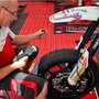 Supermoto Carole : rainures en cours