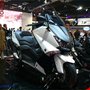 Yamaha T-Max 2011 : blanc face droite