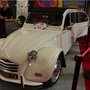 Rétromobile 2013 : village artisans, 2Cv limousine