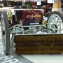 Rétromobile 2013 : Renault balayeuse type DM de 1913