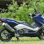 Essai T-Max DX 2017 : droite
