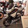 Eicma 2012 Honda : Integra type R gauche