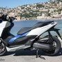 Essai Honda Forza 125cc : gauche