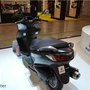 Eicma 2013 : Suzuki - Burgman 200cc et 125cc - arrière gauche