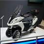 Eicma 2012 Peugeot Scooters : Metropolis blanc accessoirisé