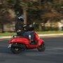 Essai Kymco Like 125cc 2015 : action arrière droit