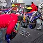 Supermoto Carole : paddock et coureur prêt au départ