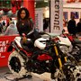 Eicma 2014 : babes - pneus Silverstone
