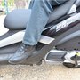 Comparatif 3 roues : repose-pieds passager Piaggio
