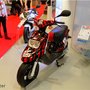 Salon Moto Paris 2013 : Mbk Booster Rip Curl - gauche