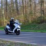 Comparatif Kawasaki J300 - Sym Gts 300 Efi Abs Start&Stop : Sym Gts (...)