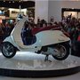 Eicma 2013 : Piaggio - Primavera - blanc gauche