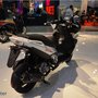 Eicma 2013 : Piaggio - SR Max 300cc arrière droit