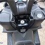Essai Kymco MyRoad 700i : poste pilotage