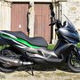 Essai Kawasaki J300 Spécial Edition : droite