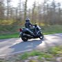 Comparatif Kawasaki J300 - Sym Gts 300 Efi Abs Start&Stop : arrière droite