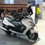 Salon Moto, Scooter Quad 2011 : Yamaha - Majesty 400cc droite