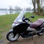 Essai complet Honda Integra 700cc : gauche