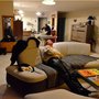 Randonnée Ardéchoise : François installe la table...