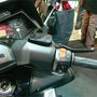 Yamaha T-Max 2011 : commodo droit