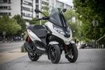 Piaggio MP3 300 : caractéristiques techniques