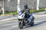 Essai Honda ADV 350 : léger et agile, clé des champs et clé des villes