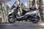 Piaggio MP3 400 HPE 2022 : caractéristiques techniques