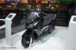 Eicma 2013 : Kawasaki - J300