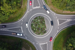 Rond-point et carrefour giratoire : quelle différence ?
