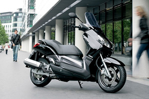 X-MAX 125cc