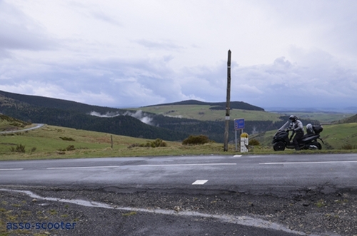 Petit Futé 100 plus belles balades à moto : entrée de l'Ardèche