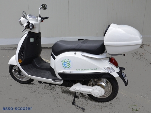 Scoot-E 1.500 watts : gauche