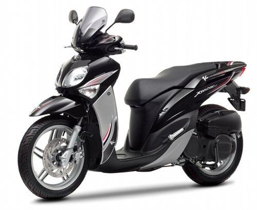 Yamaha Xenter MotoGP : gauche