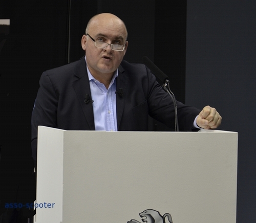 Eicma 2012 Peugeot Scooters : interview de Pierre-Louis COLIN, Directeur Général